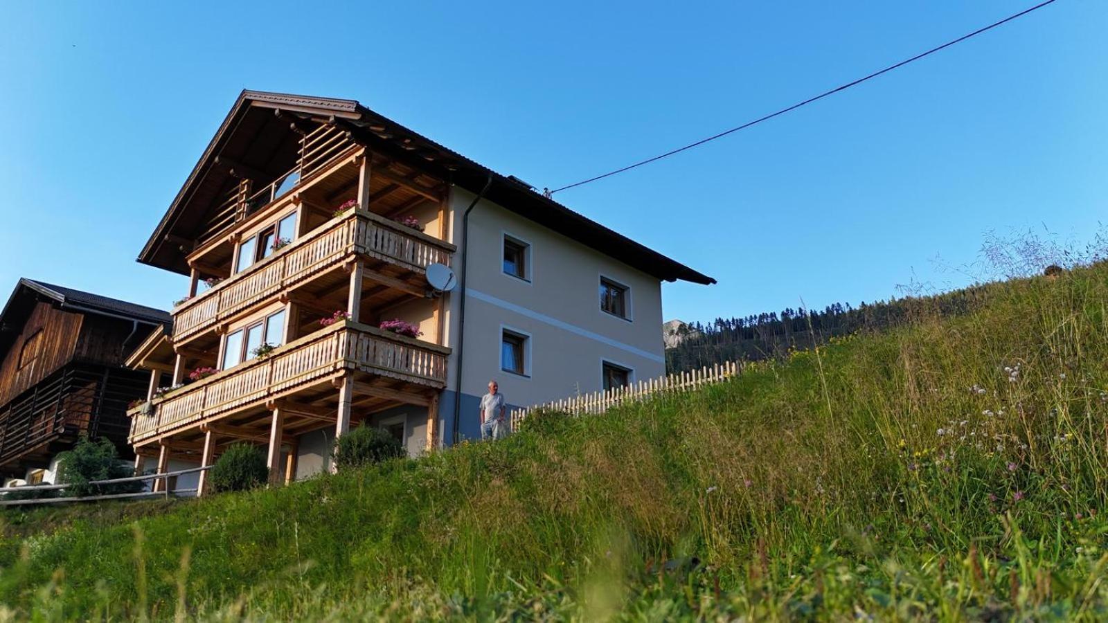 Haus Am Sonnenberg Apartment Liesing